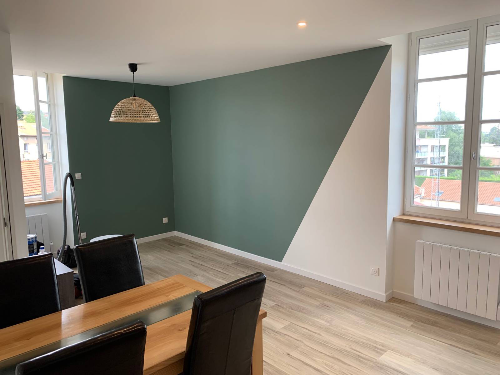 Réaménagement d'espaces de travail pour bureaux professionnels près de Lyon (69) en Rhône-Alpes